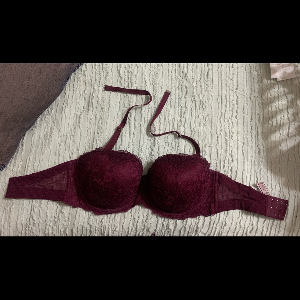 Victoria’s Secret 36DDD Convertable bra